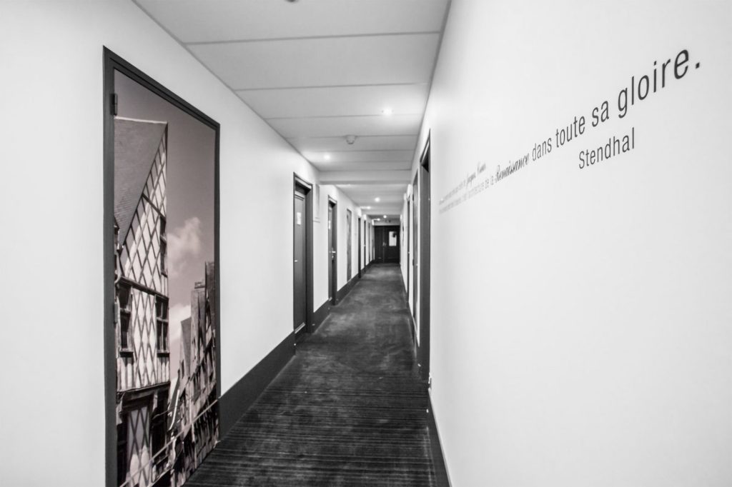 batch_Hotel-Bourbon-Couloirs_1